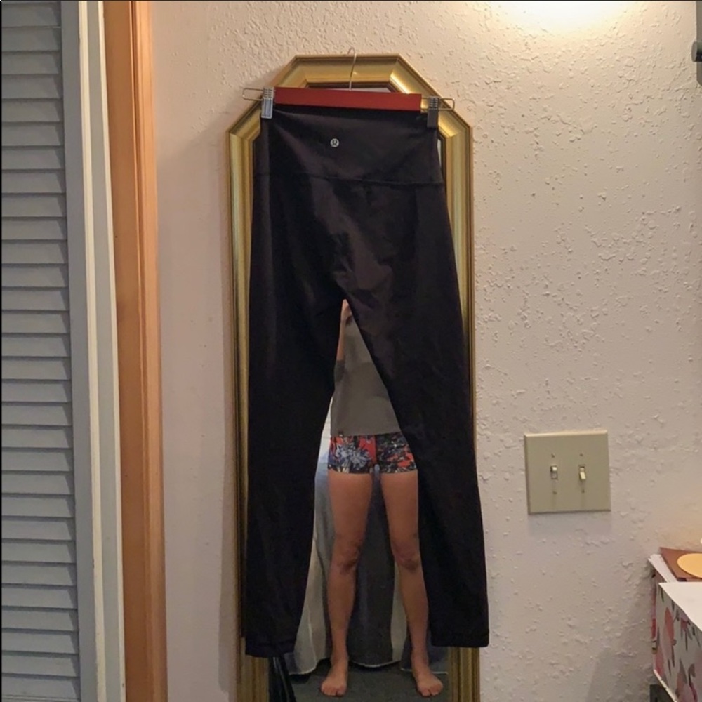 Lululemon Wunder Under 25”